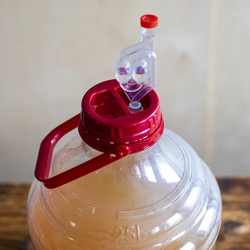 Damigiana per vino leggera, infrangibile, con maniglia, 25 L - 14