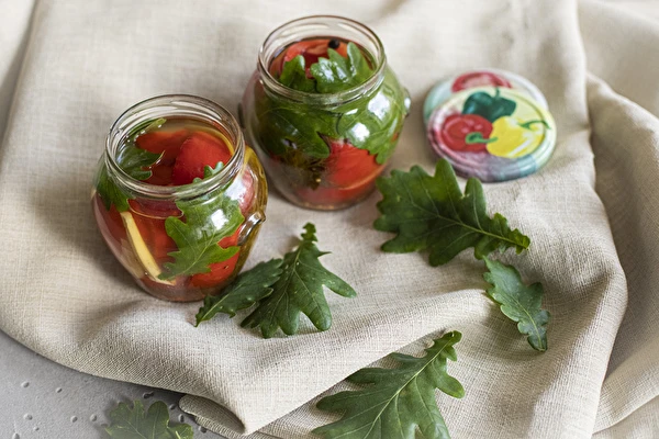 Episodio 2: Peperoni fermentati con foglie di quercia