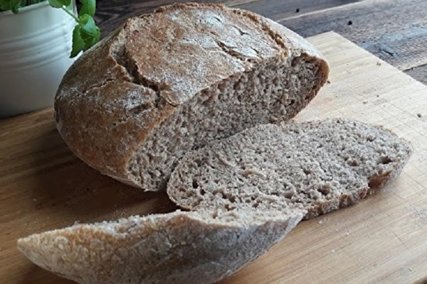 Pane di frumento con un tocco di farina integrale