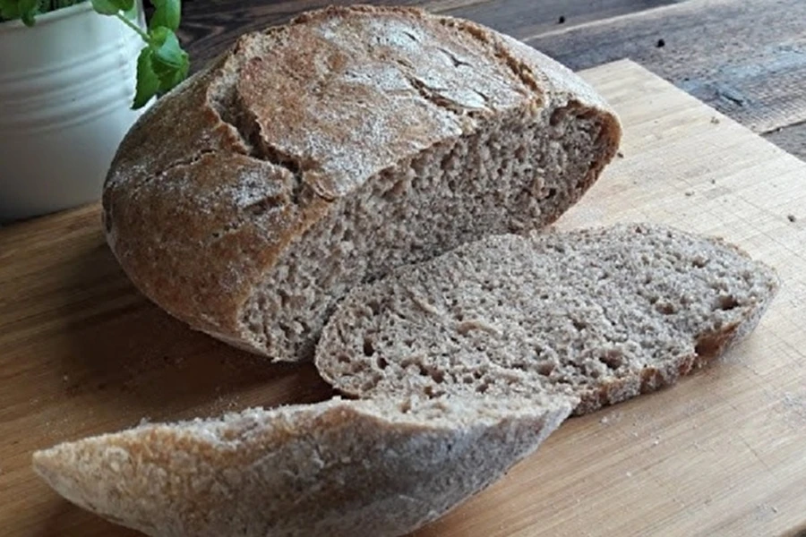 Browin Przepiśnik - Pane di frumento con un tocco di farina integrale