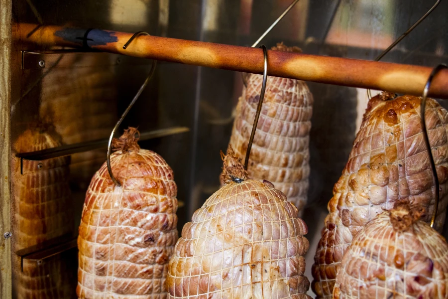 Prosciutto affumicato fatto in casa - fumata perfetta